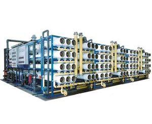 Osmosis desalination device